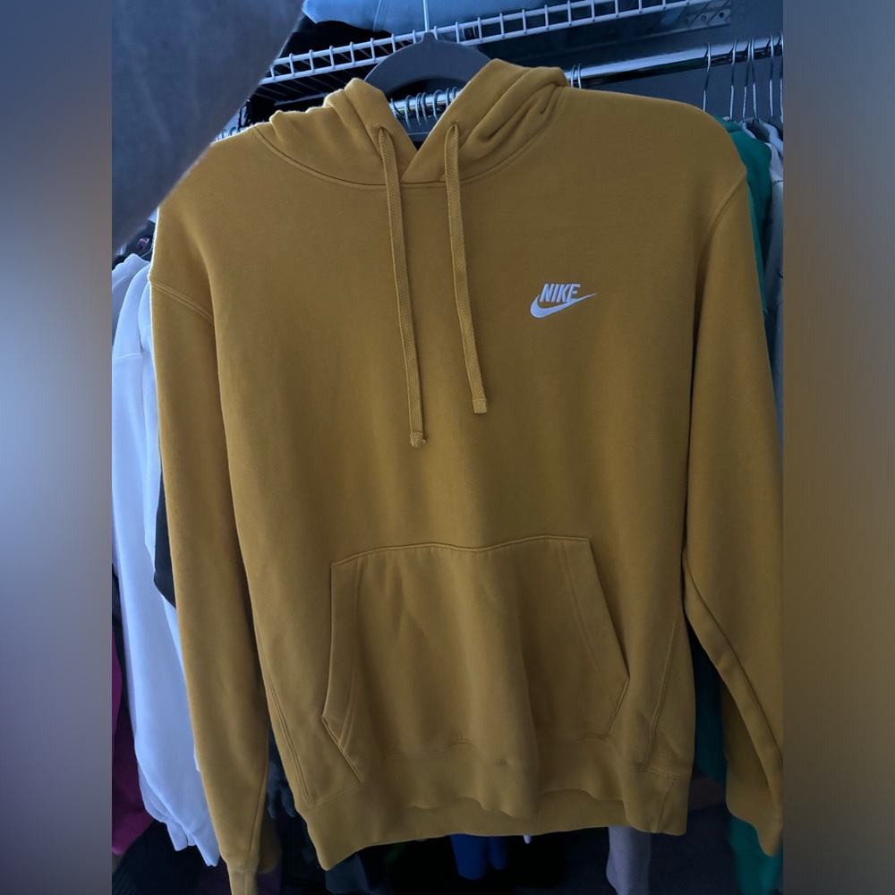nike hoodie